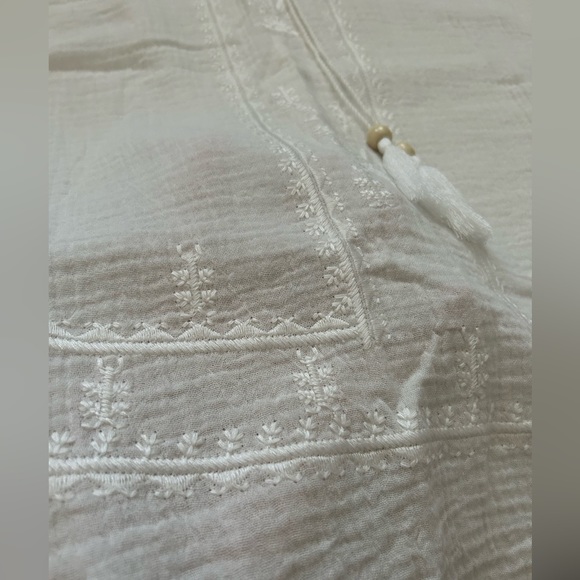 Solitaire Tassel Tank - Picture 10 of 14